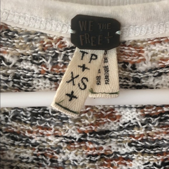 Women’s extra small sweater - Picture 2 of 2